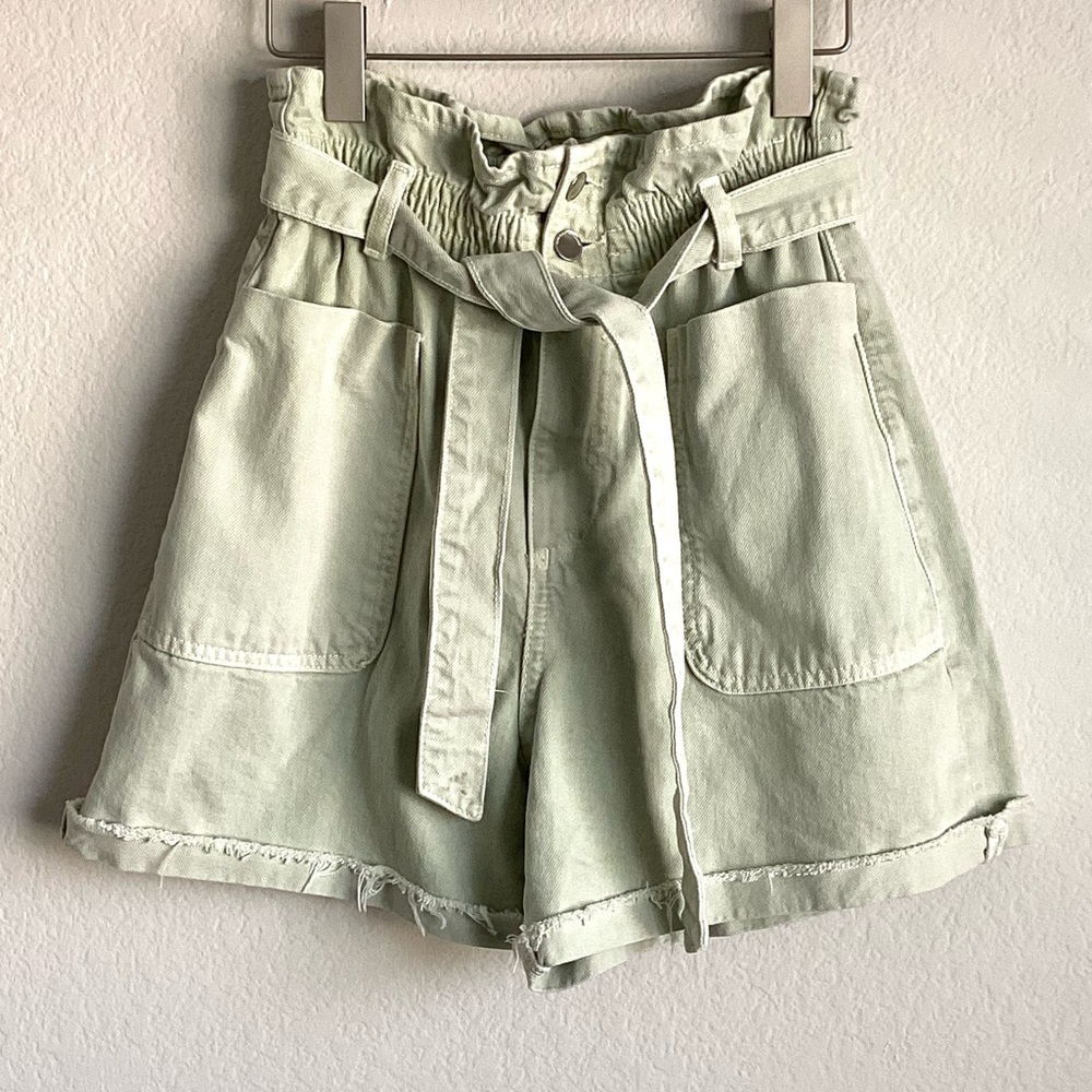 \Zara\ Paperbag Shorts